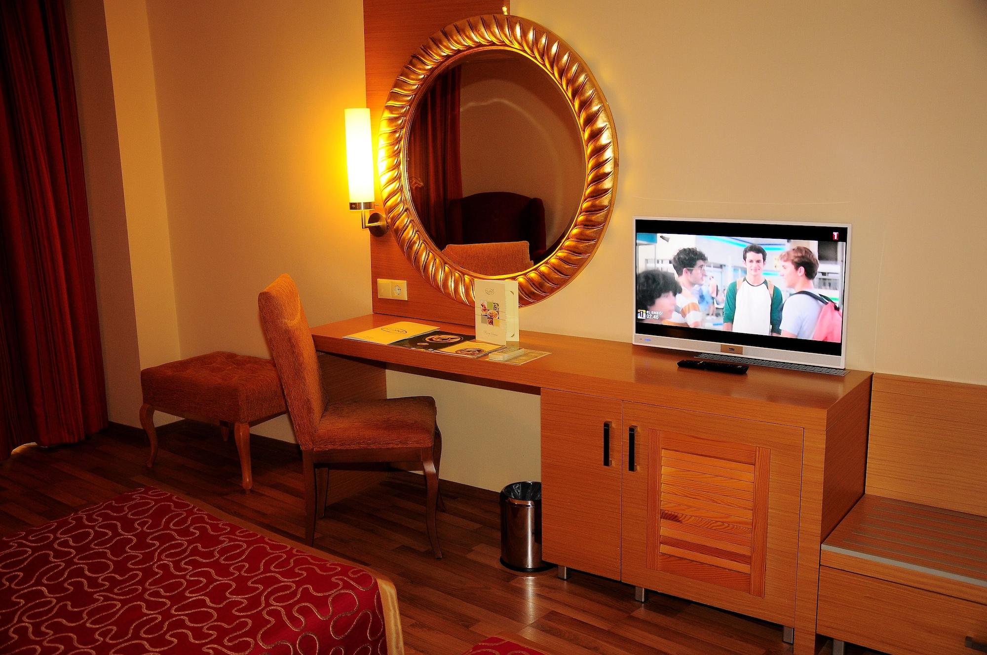 Alaiye Resort & Spa Hotel 아브살라르 외부 사진