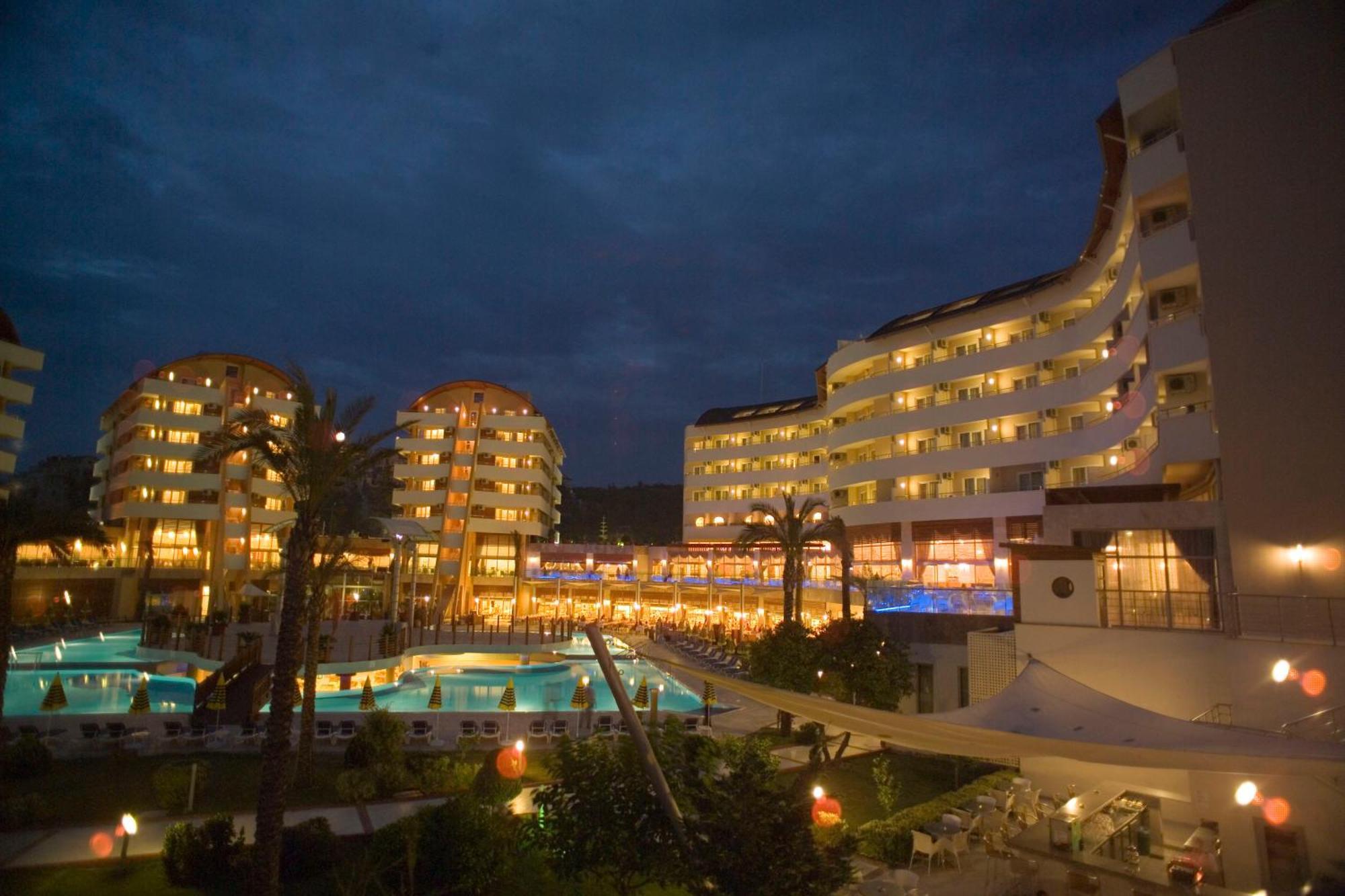 Alaiye Resort & Spa Hotel 아브살라르 외부 사진